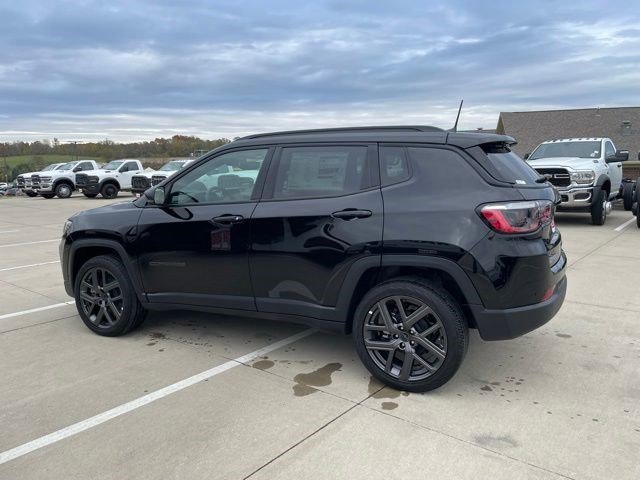 New 2026 Diamond Black Crystal Pearlcoat Jeep Limited Altitude image 2