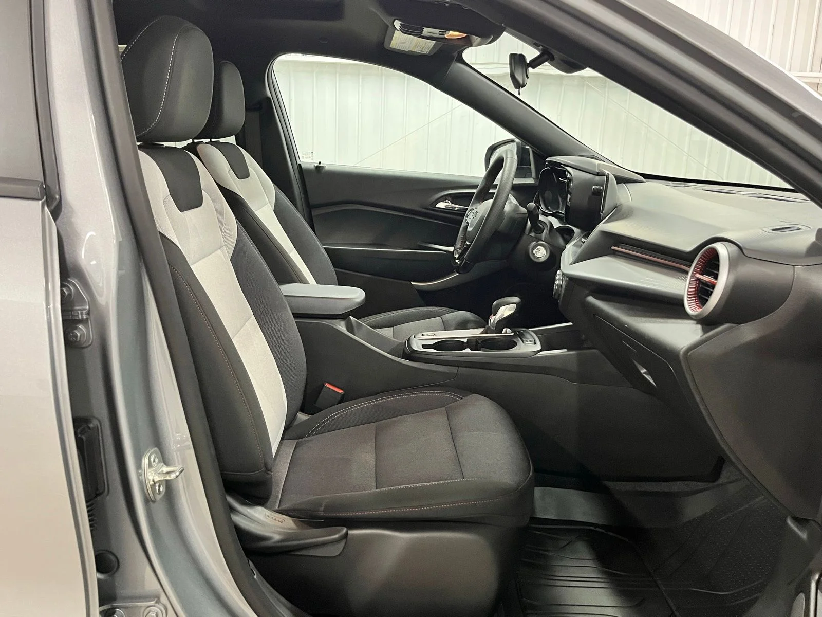 Used 2026 Gray Chevrolet 1RS image 21