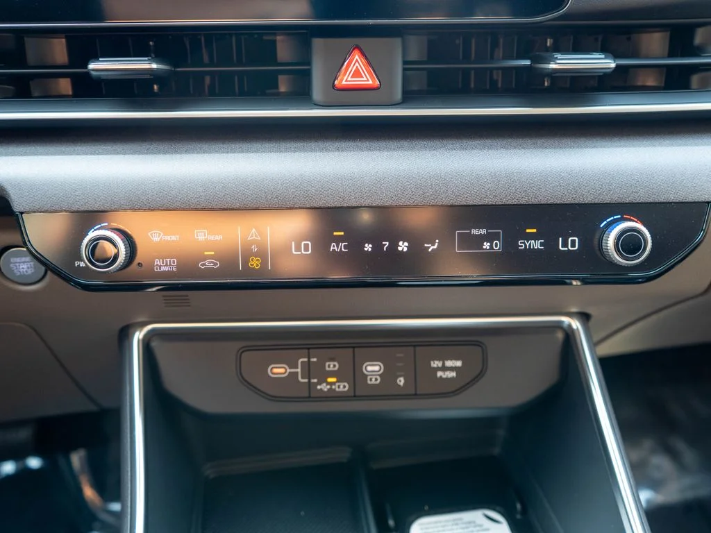 New 2026 Aurora Black Pearl Kia EX image 27