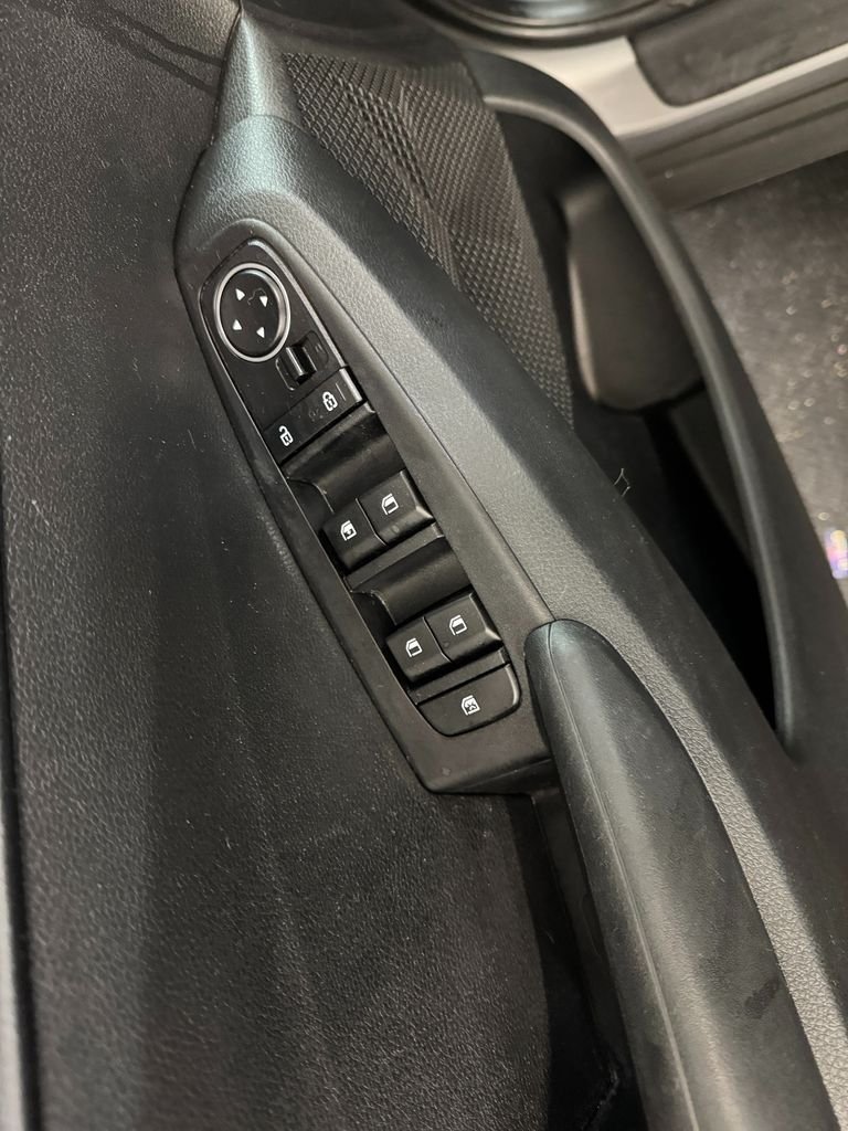 Used 2021 Steel Gray Kia LX image 14