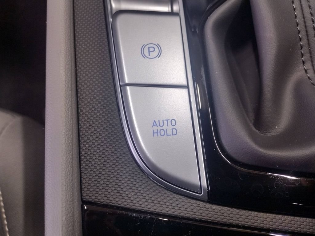 Used 2026 Gray Hyundai SEL Sport image 27
