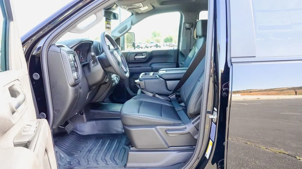 2026 GMC Sierra 2500HD Pro - Photo 14