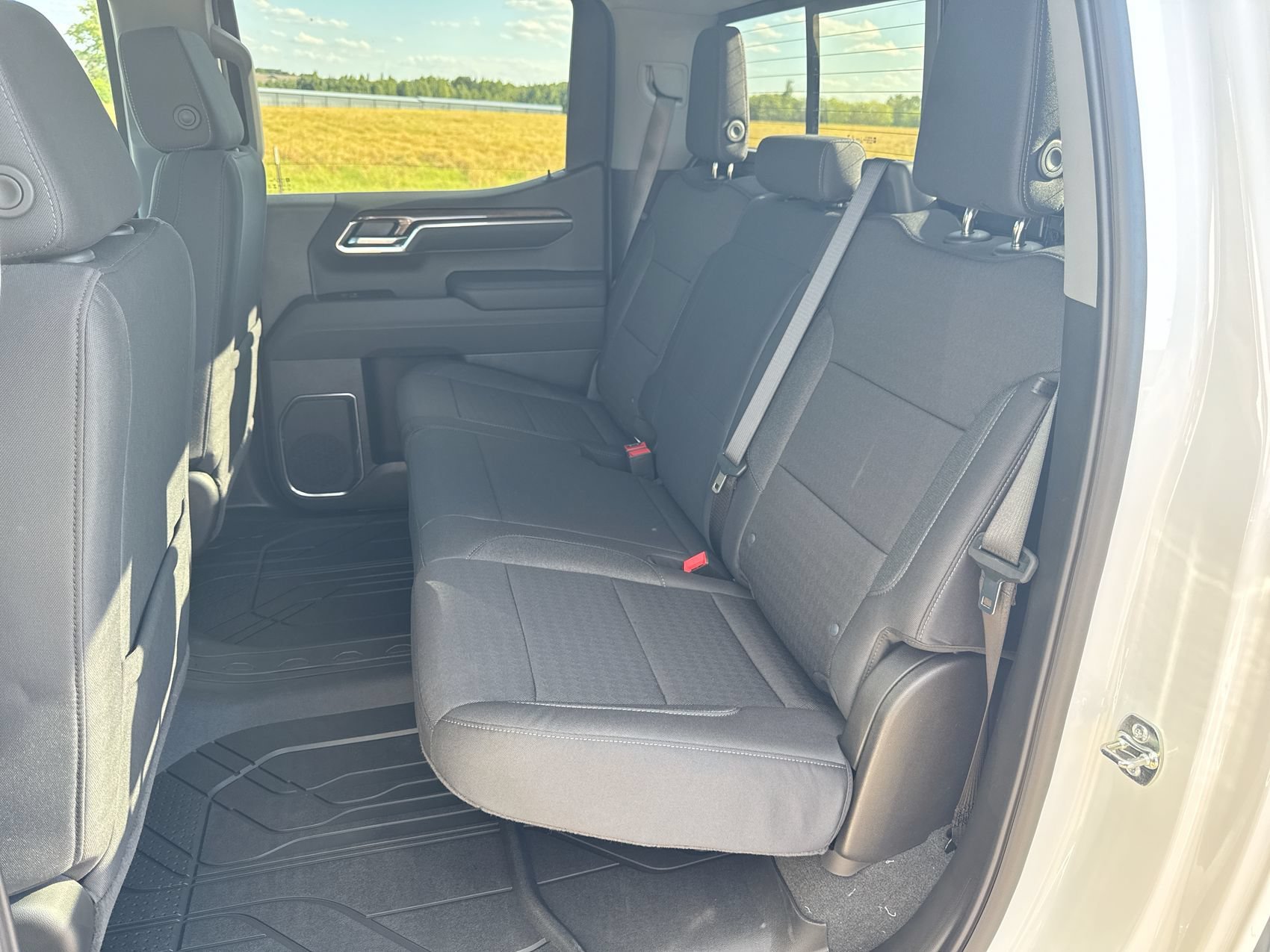 New 2026 Summit White Chevrolet LT image 22