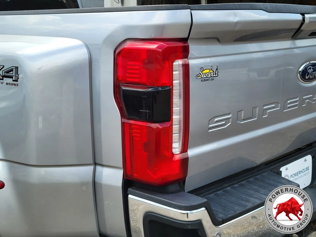 Used 2024 Silver Ford Lariat image 12