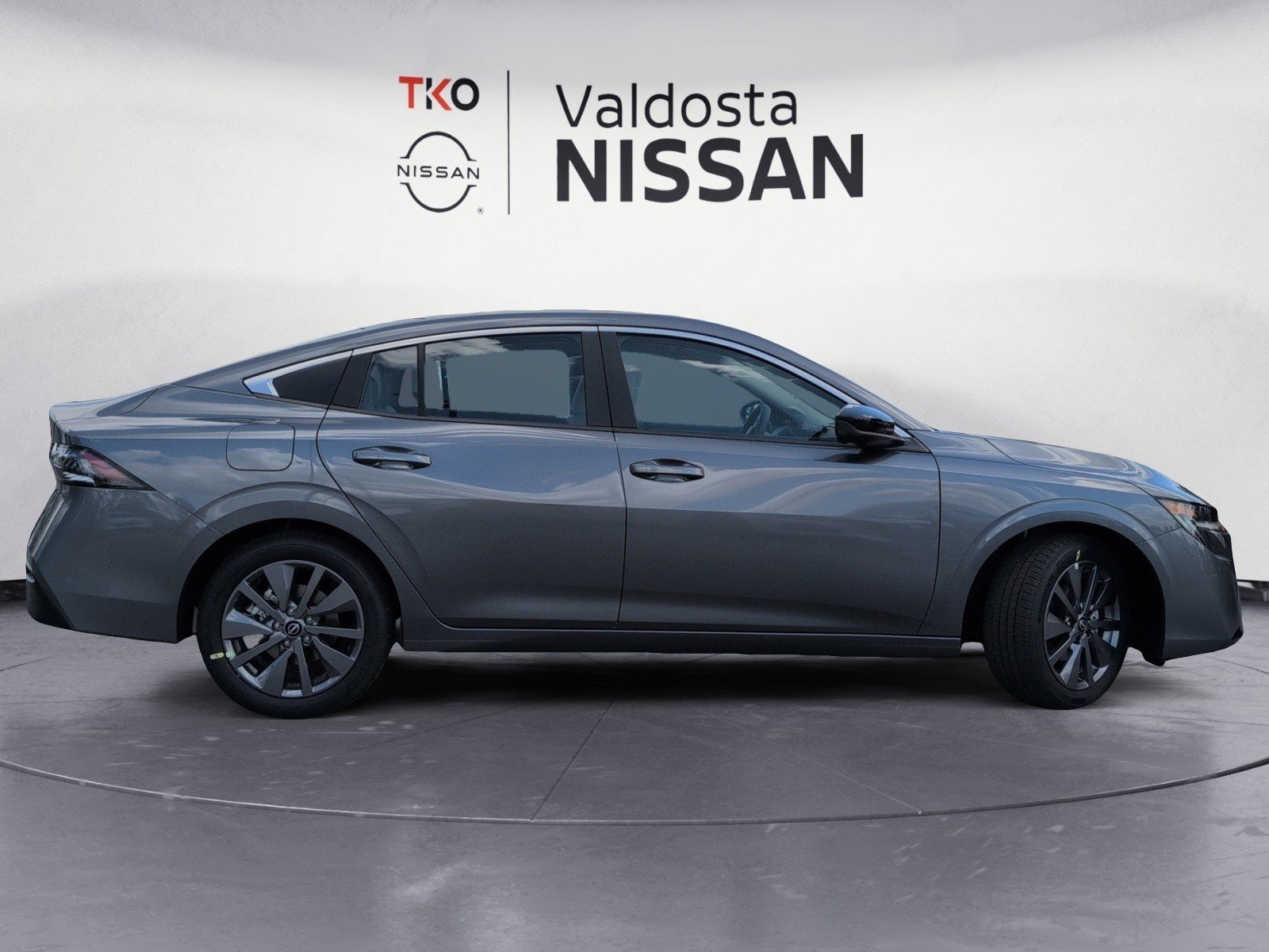New 2026 Gun Metallic Nissan SL image 3