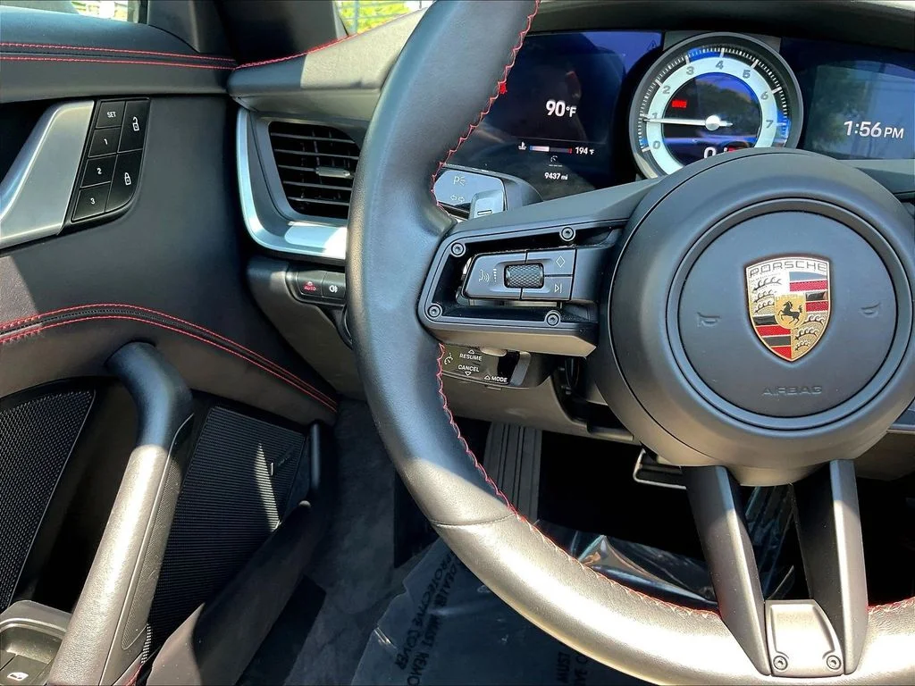 Used 2023 White Porsche Carrera 4S image 10