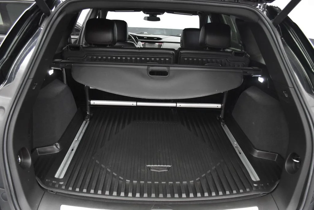Used 2022 Black Cadillac Premium Luxury image 22