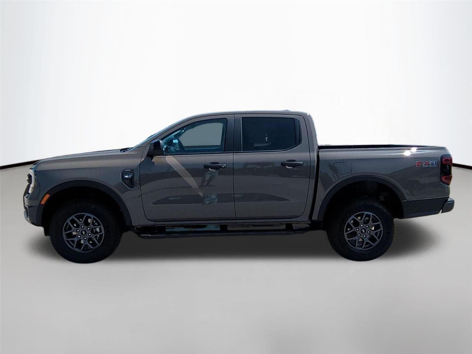 New 2026 Marsh Gray Ford XLT image 2