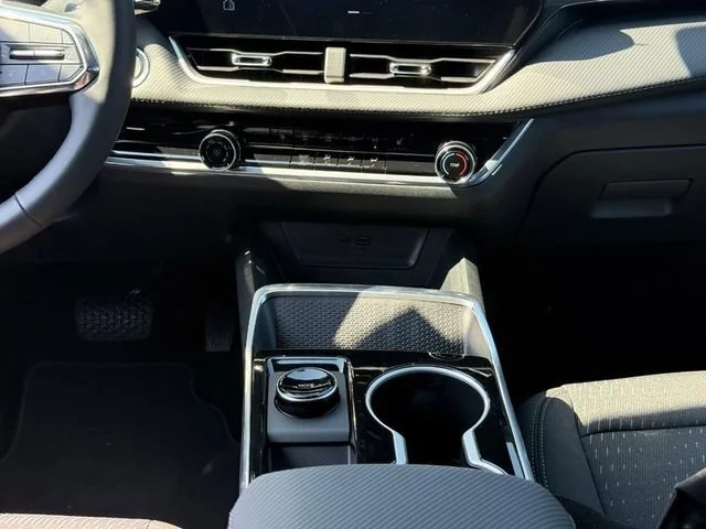 New 2027 Lakeshore Blue Metallic Chevrolet LT image 10