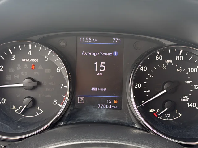 Used 2018 Gray Nissan SV image 12