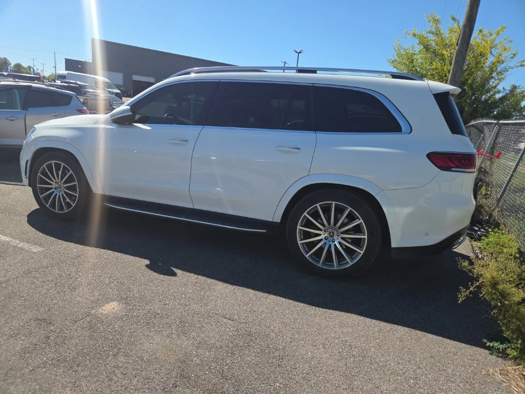 Used 2023  Mercedes-Benz GLS 450 image 7