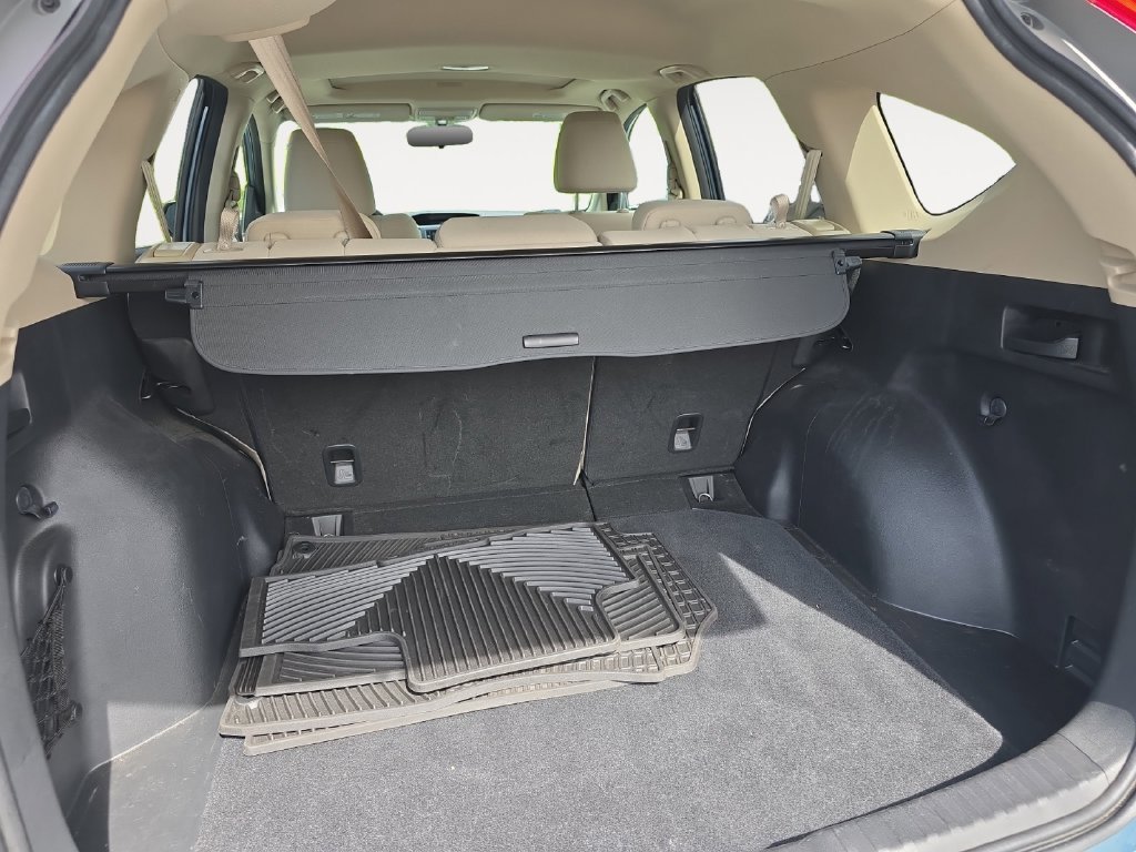 Used 2015  Honda EX image 12