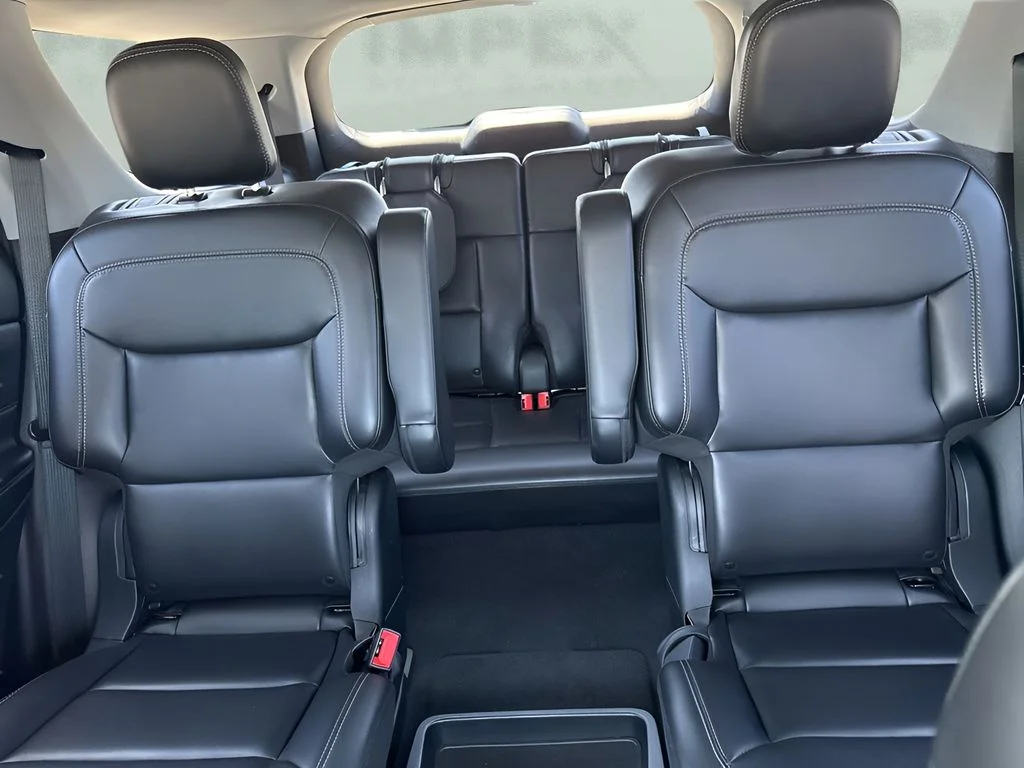 Used 2021 Gray Ford XLT image 11