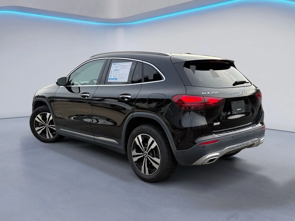 Used 2025 Night Black Mercedes-Benz 250 4MATIC® image 5