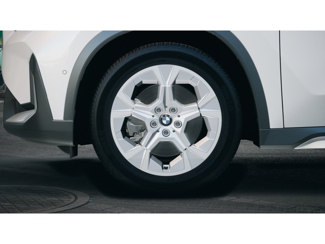 New 2026 Mineral White Metallic BMW  image 7
