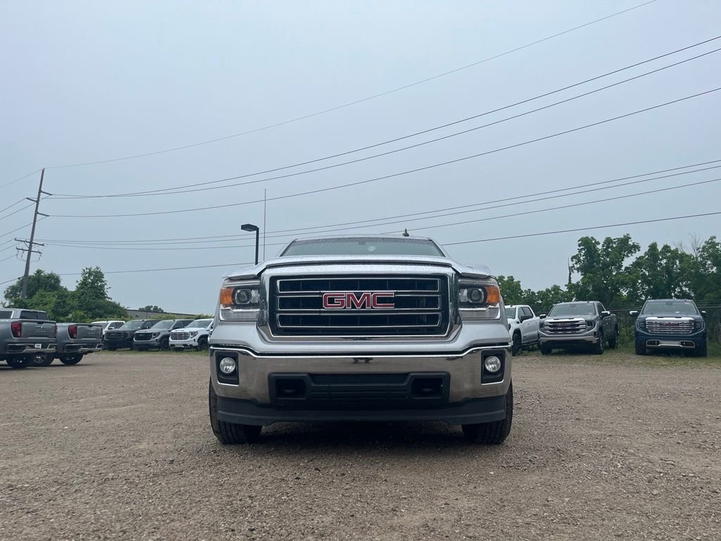 Used 2015 Quicksilver Metallic GMC SLE image 4