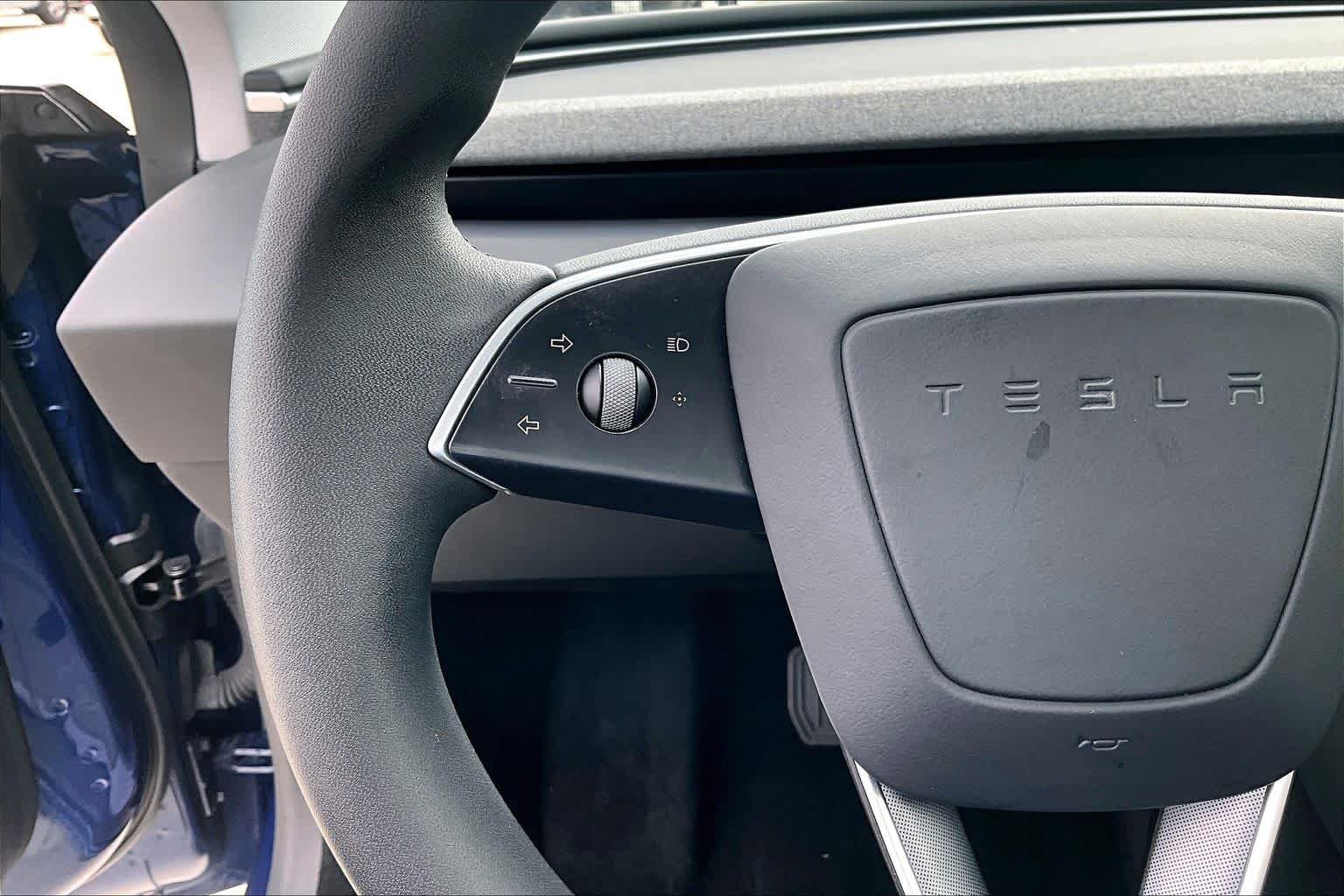 Used 2025 Deep Blue Metallic Tesla Long Range image 20