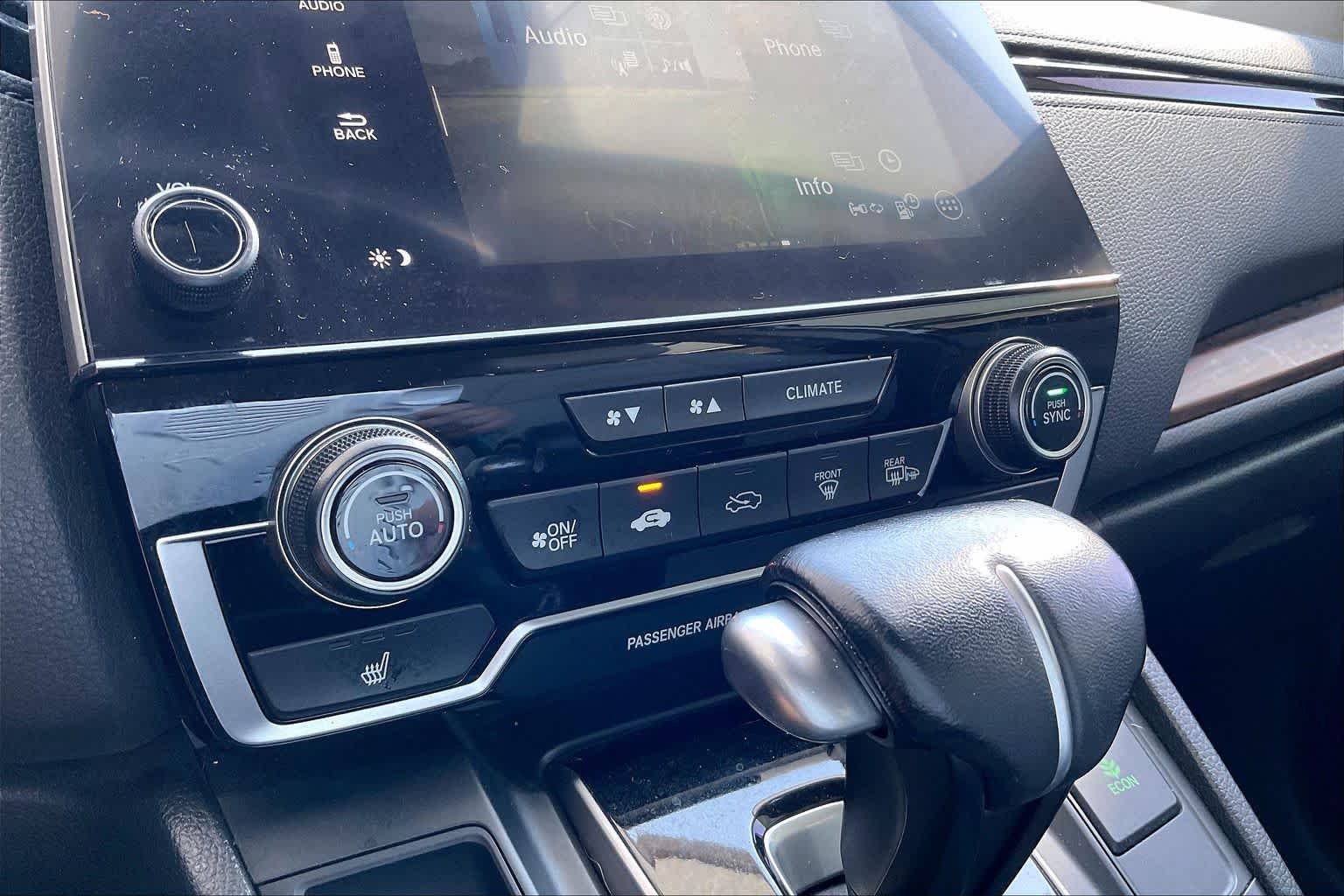 Used 2019 Lunar Silver Metallic Honda EX-L image 32