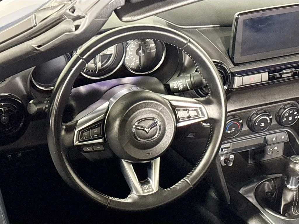 Used 2021 Gray Mazda Club image 13