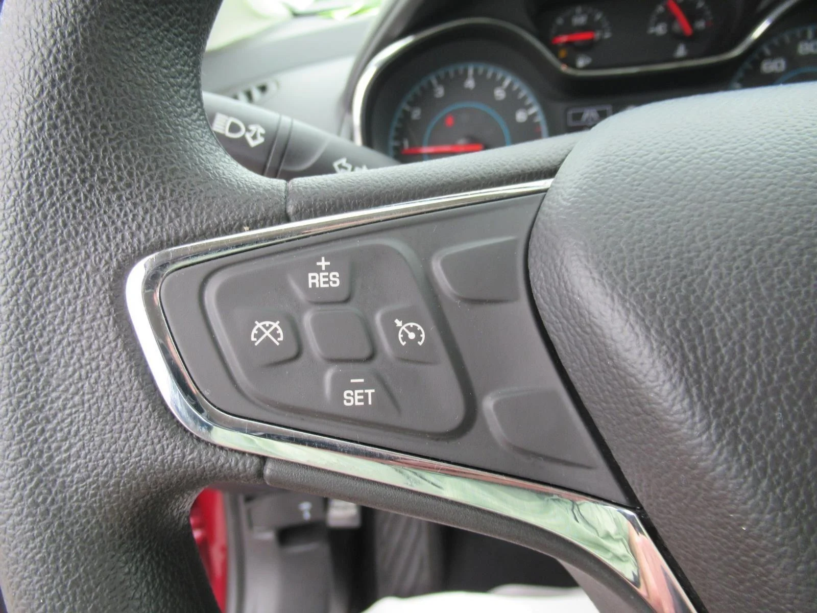 Used 2018 Red Chevrolet LT image 21