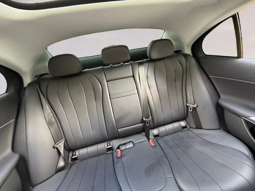 2025 Mercedes-Benz E-Class E350 - Photo 12
