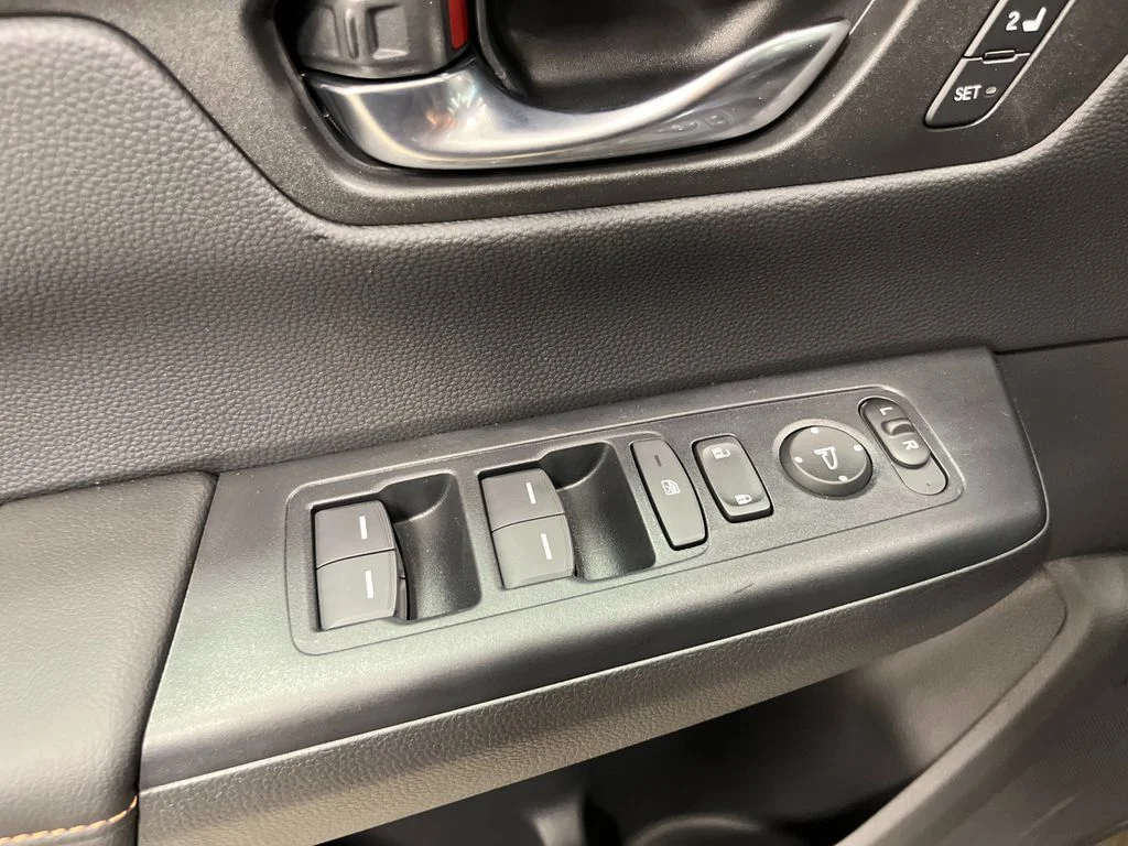 New 2026 Urban Gray Pearl Honda Sport-L 2.0 image 15