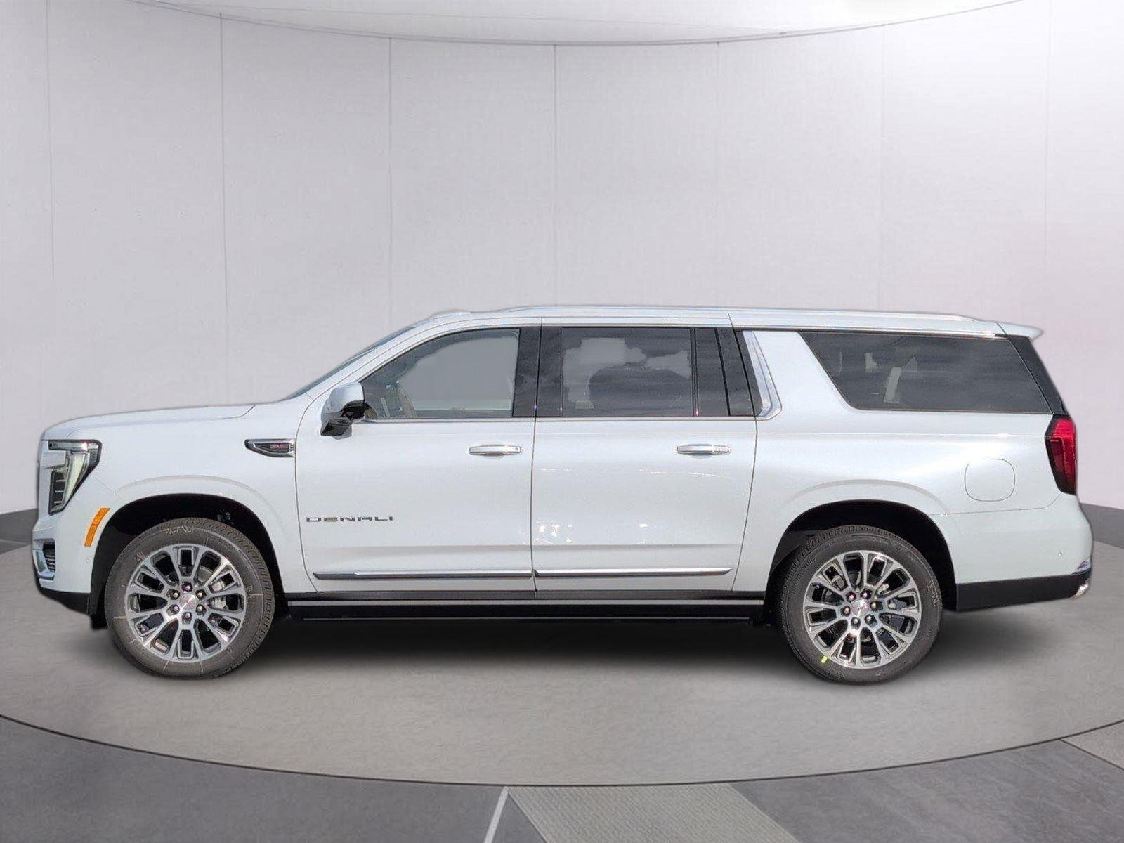 New 2026 Glacier White Tricoat GMC Denali image 2