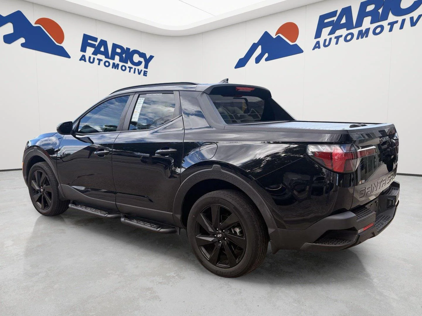 Used 2023 Phantom Black Hyundai NIGHT image 4