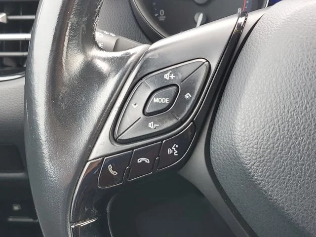 Used 2018 Blue Toyota XLE image 31