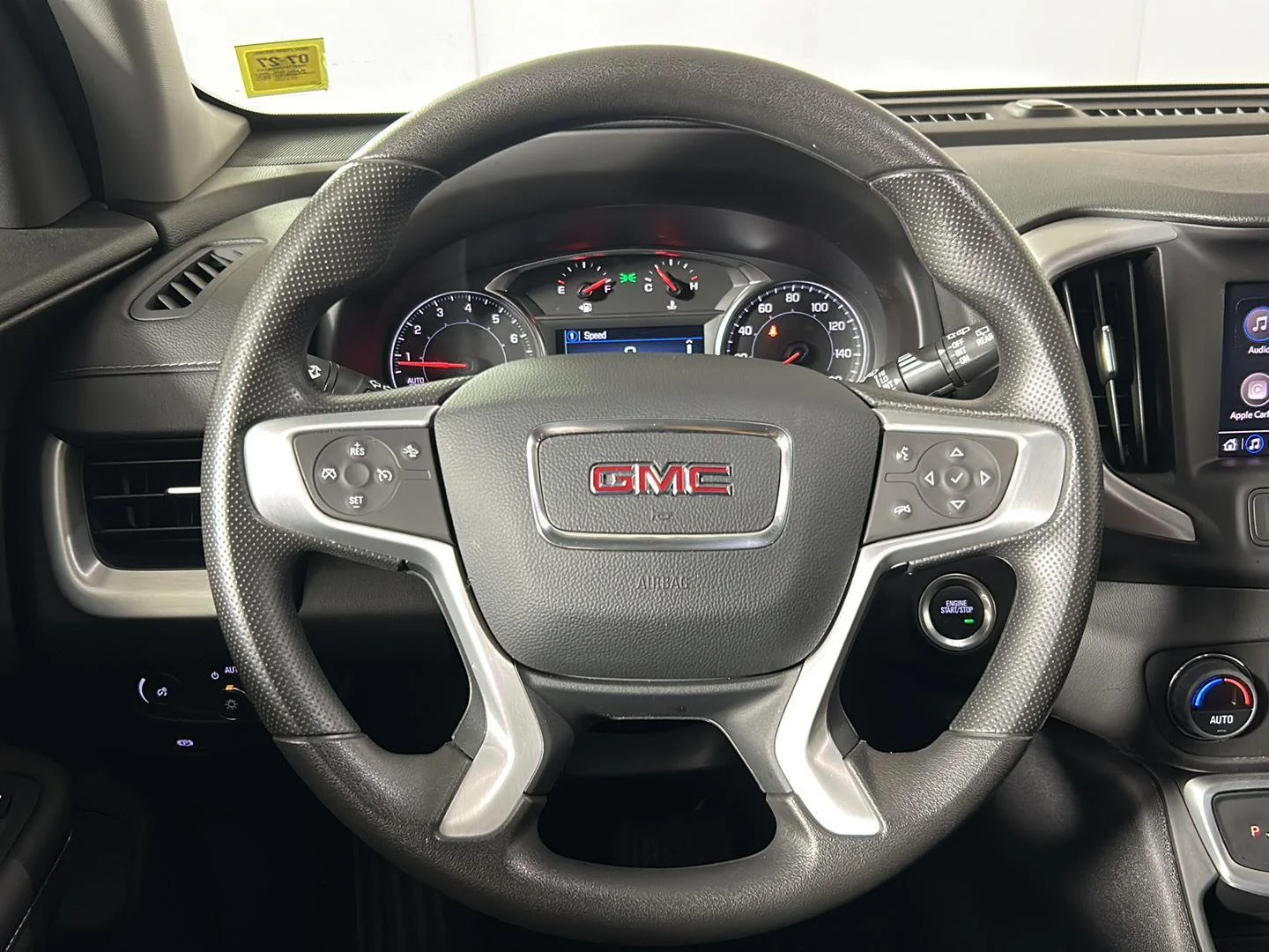 Used 2024 Summit White GMC SLE image 25