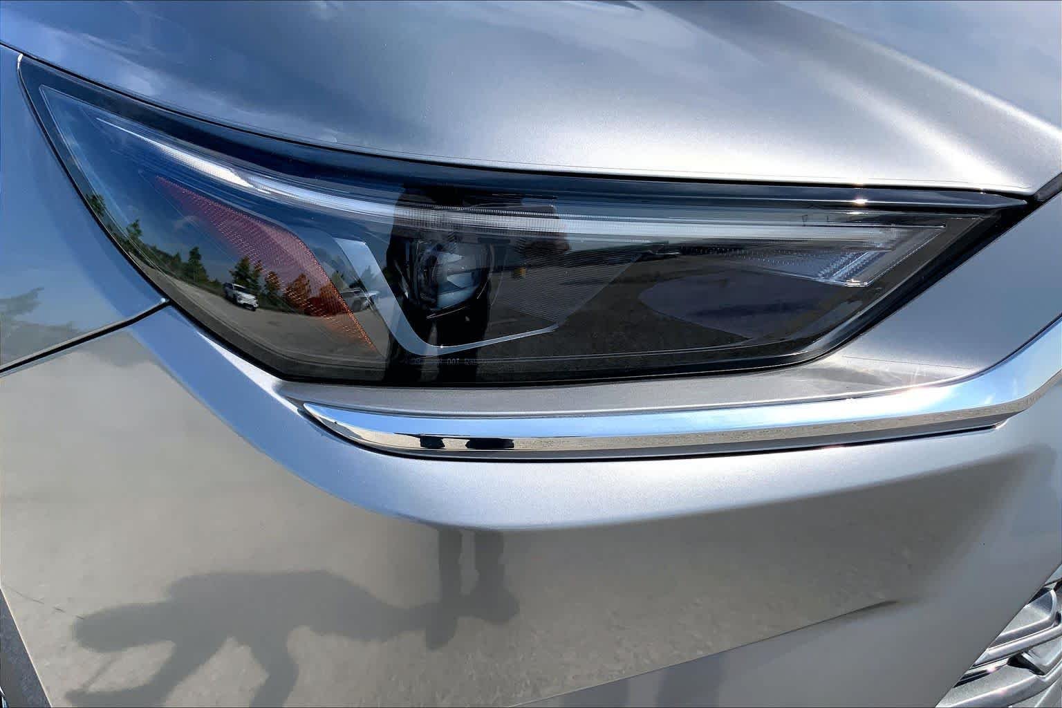 Used 2026 Heavy Metal Toyota Hybrid MAX Platinum image 27