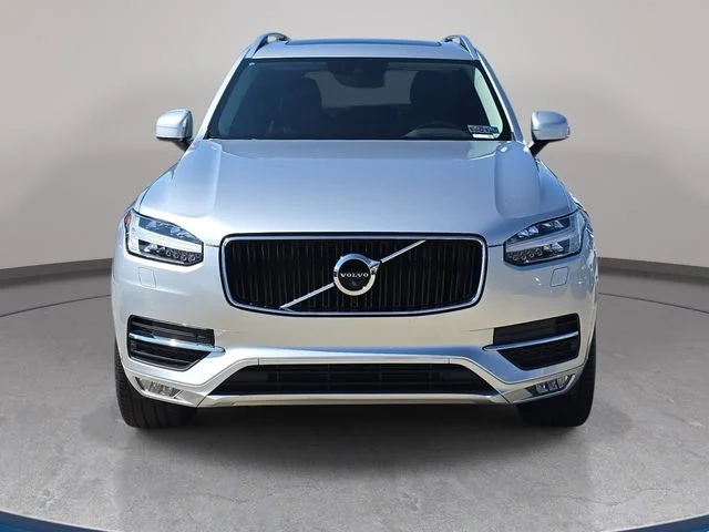 Used 2017 Silver Volvo T6 Momentum image 3