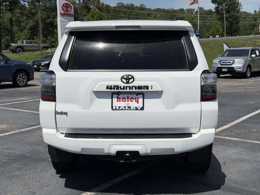 Used 2021 Super White Toyota SR5 Premium image 21
