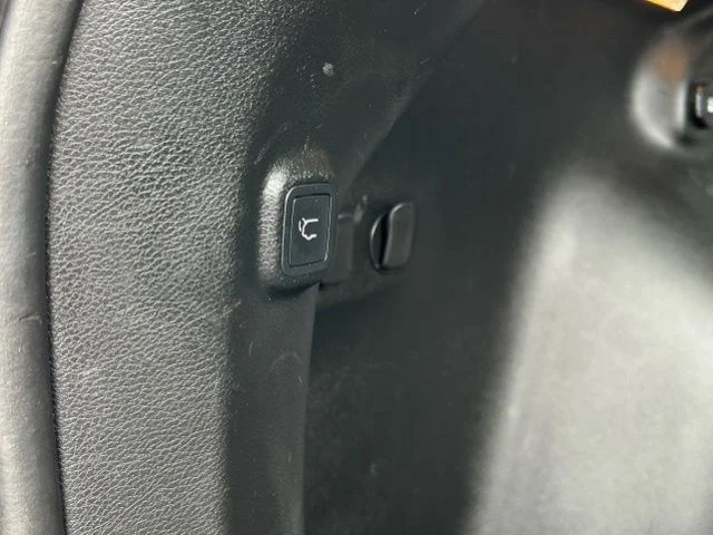 Used 2019 Gray Jeep Trailhawk image 11