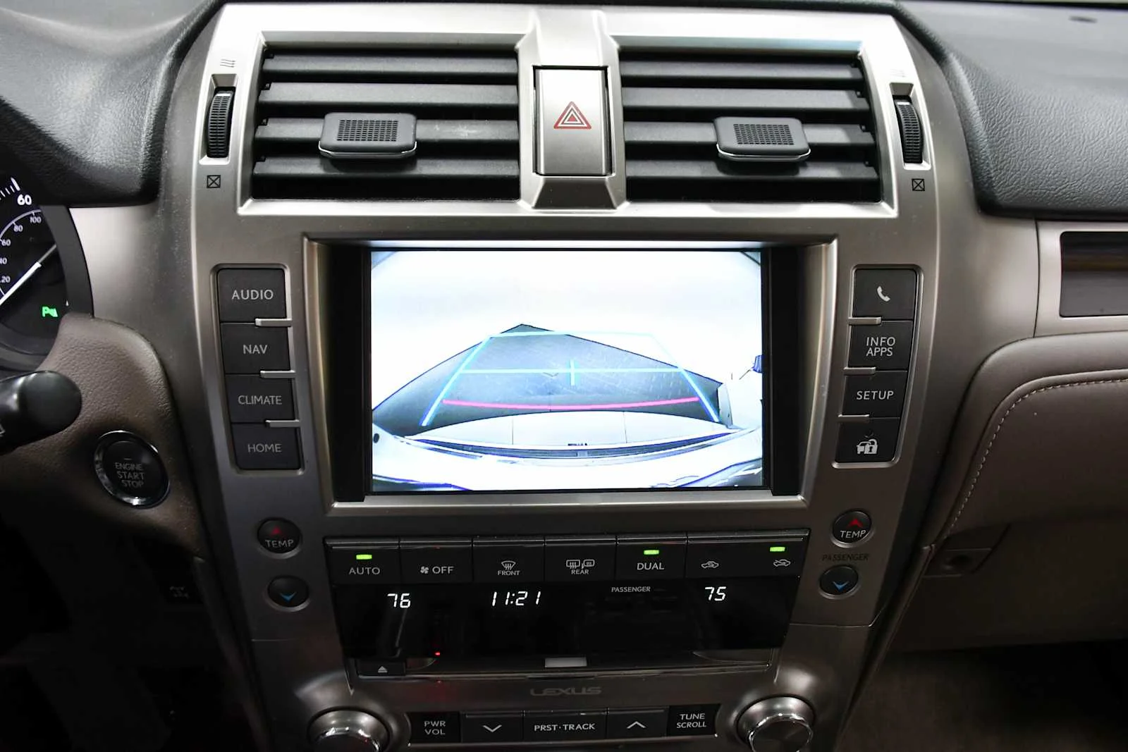 Used 2018 Starfire Pearl Lexus  image 21