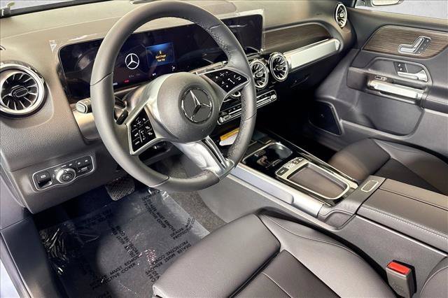 New 2026 Cirrus Silver Metallic Mercedes-Benz GLB 250 image 39