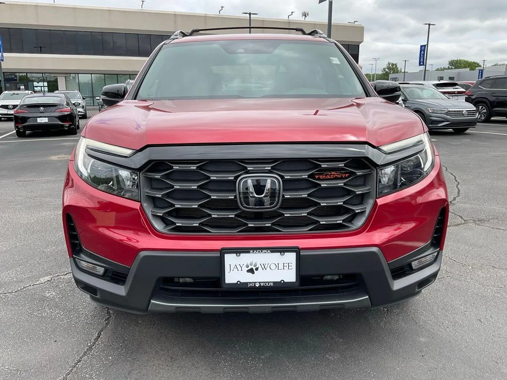 Used 2023 Honda Passport TrailSport with VIN 5FNYF8H63PB003866 for sale in Kansas City
