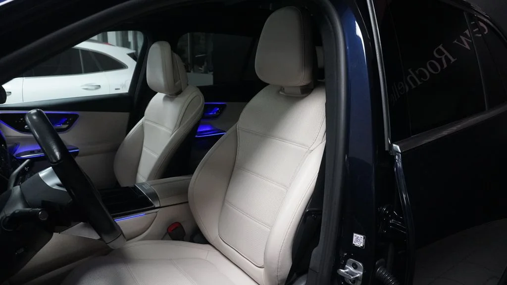 Certified Used 2023 Blue Mercedes-Benz GLC 300 image 26