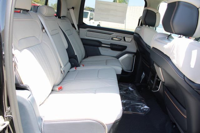 2025 RAM 1500 Tungsten - Photo 32