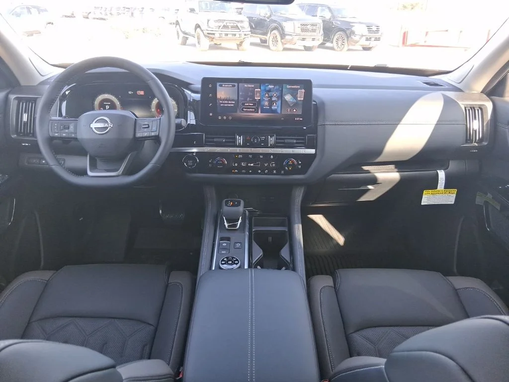 New 2026 White Nissan Platinum image 11