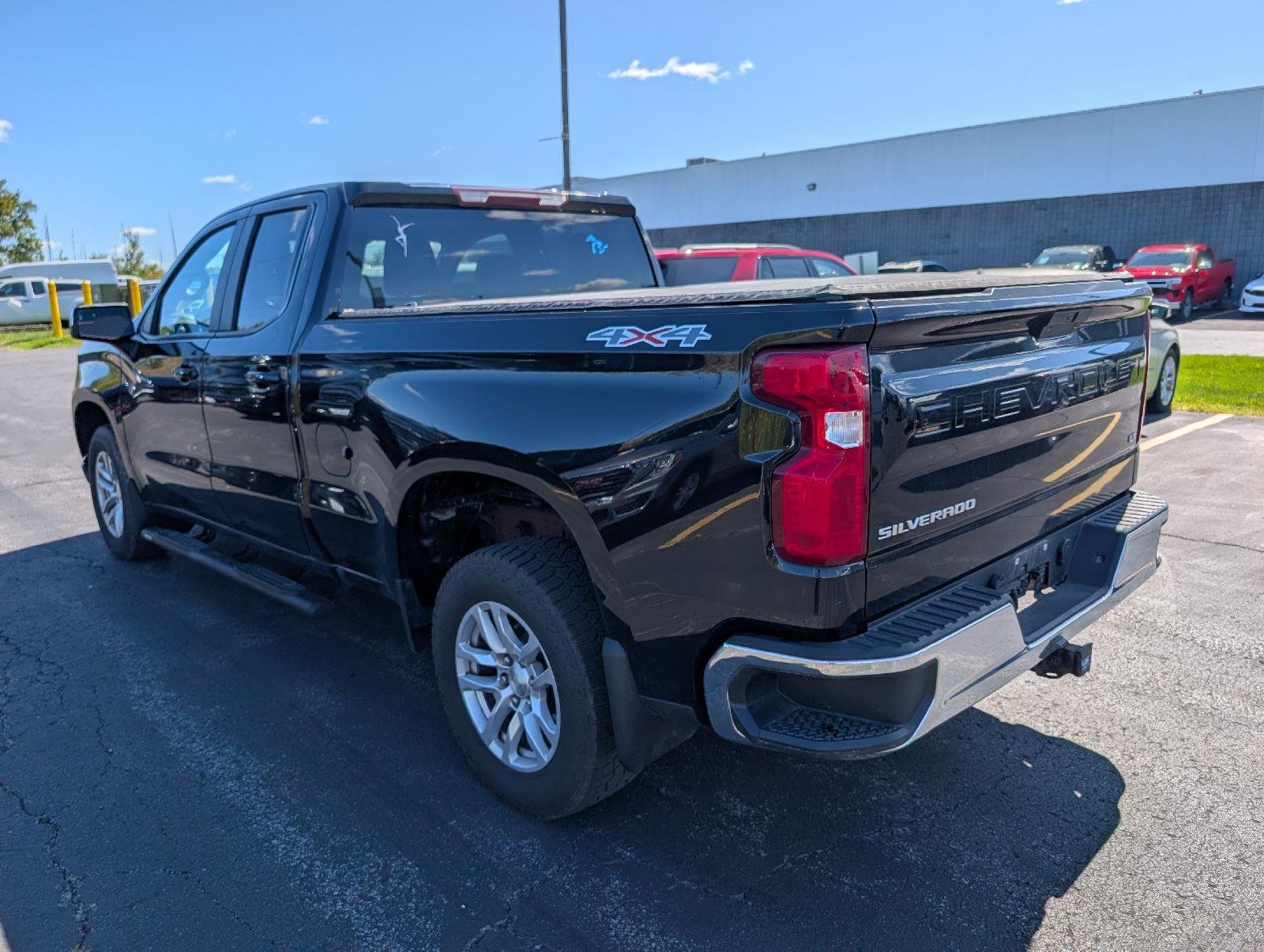 Used 2019 Black Chevrolet LT image 5