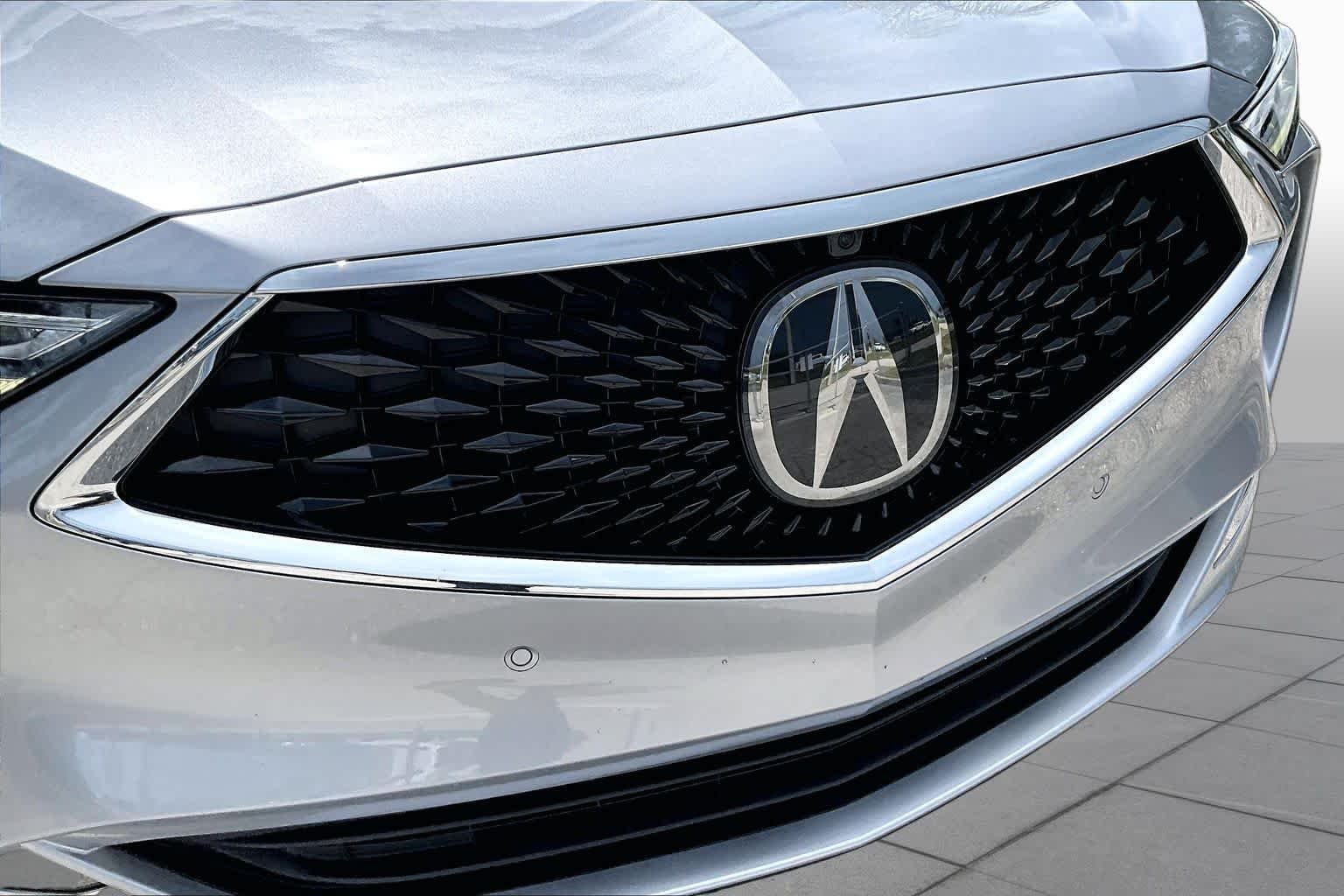 Used 2022 Lunar Silver Metallic Acura w/Advance Package image 30