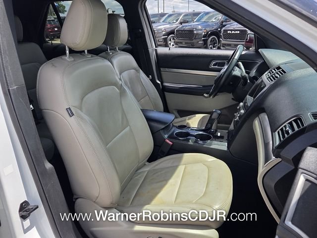 Used 2018 White Ford XLT image 17