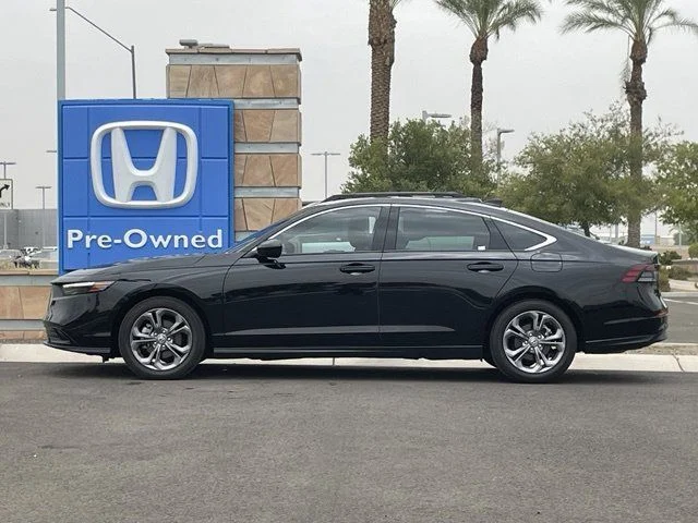 Used 2024 Crystal Black Pearl Honda EX image 7
