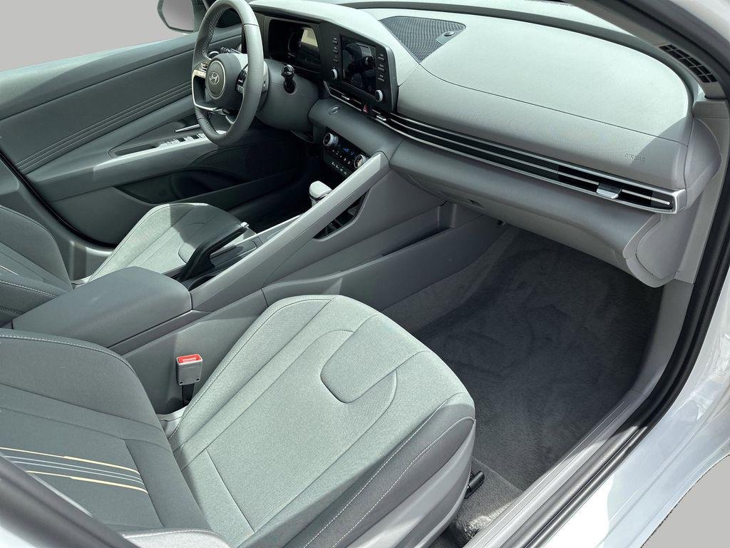 New 2026 Serenity White Hyundai SEL Sport image 23