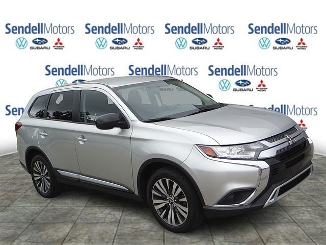 2020 Mitsubishi Outlander ES