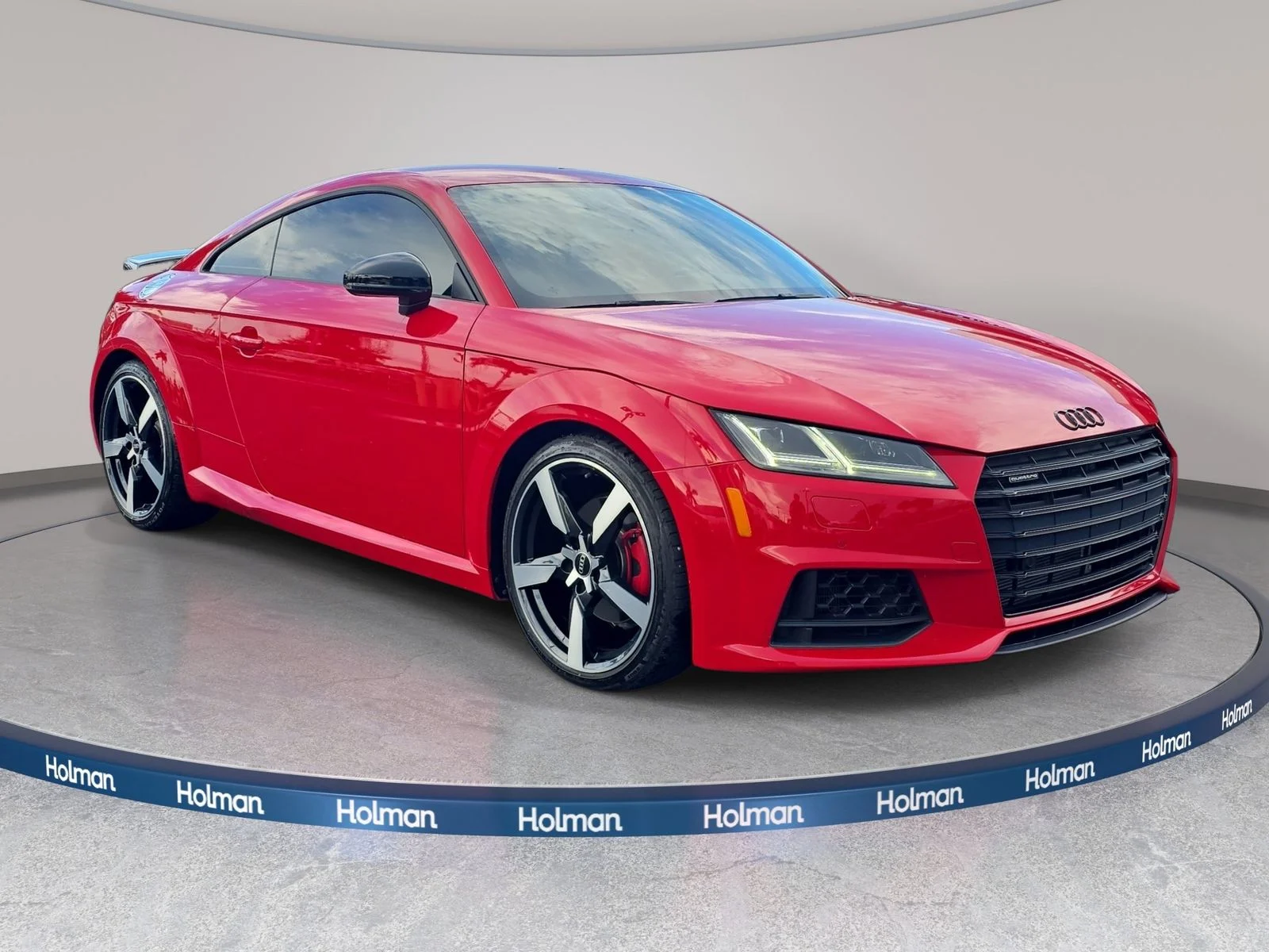Used 2023 Red Audi 2.0T image 4