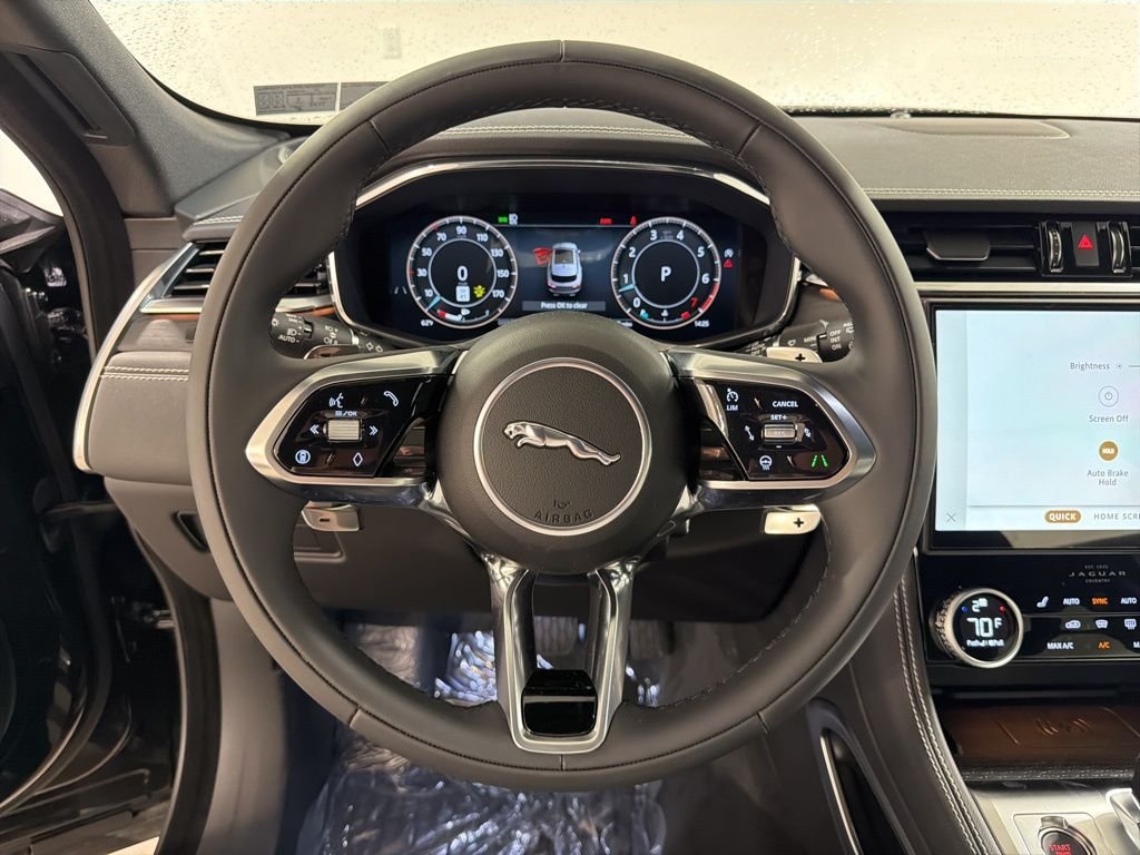 New 2026 Santorini Black Jaguar P400 R-Dynamic S image 14