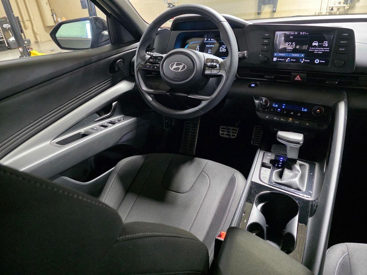 New 2026 Amazon Gray Hyundai SEL Sport image 19