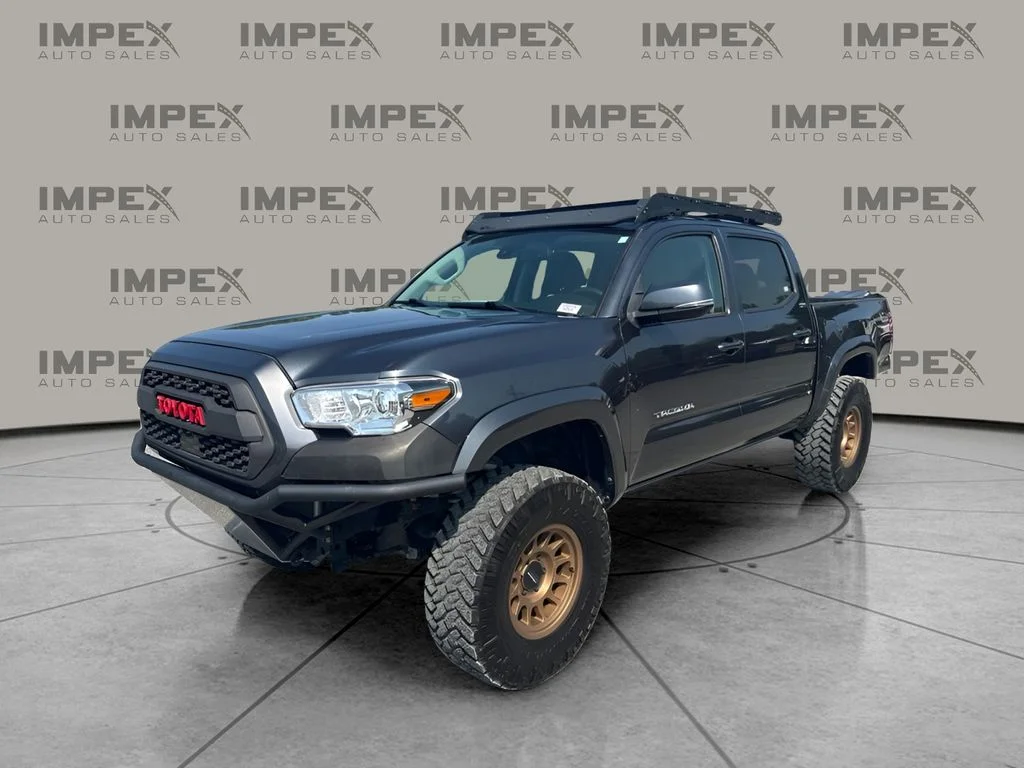 Used 2023 Gray Toyota SR5 image 1